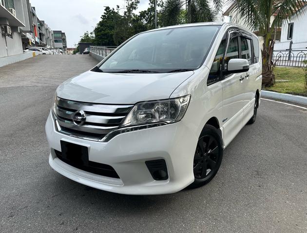 2013 Nissan SERENA 2.0 S-HYBRID HIGHWAY STAR - 2