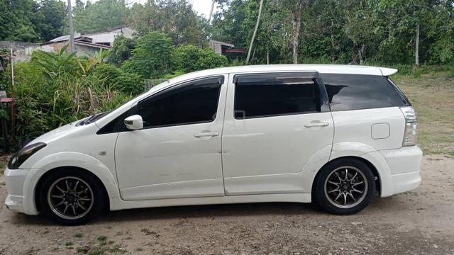 2005 Toyota WISH 2.0 Z FACELIFT (A) - 2