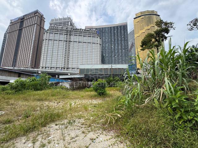Kampung Sungai Penchala, Prime Location Next to Toyota Service Centre 1