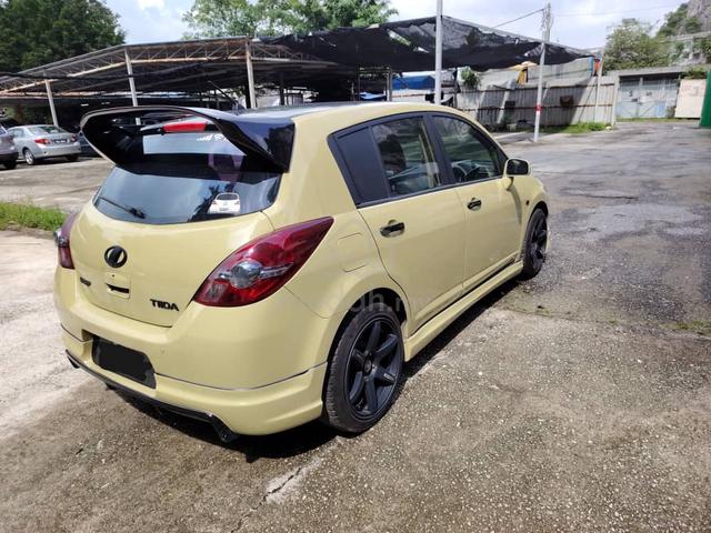 2012 Nissan LATIO 1.8 SPORT CLASSIC/COMFORT MC (A) - 4