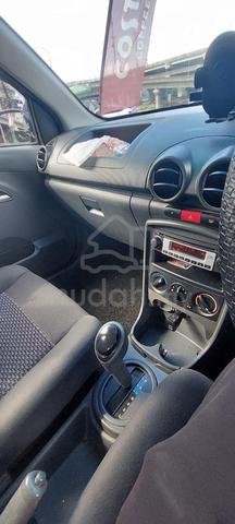 Proton Saga 2010 - 4