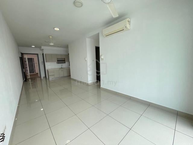 KL Traders Square Residences 1