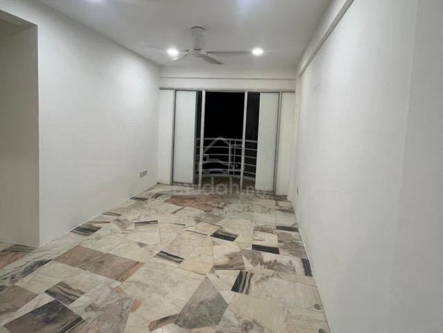 Casa Ria Apartment, Bandar Country Homes 1