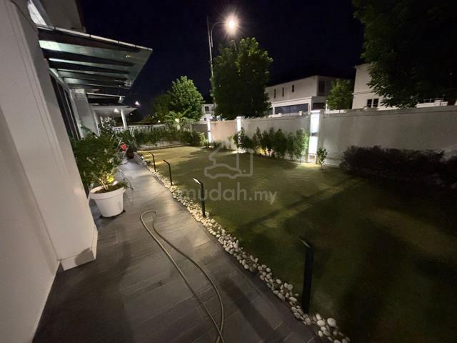 Cheap Big land FULLY RENOVATED Semi-D Eco Majestic Stoneridge Semenyih 1