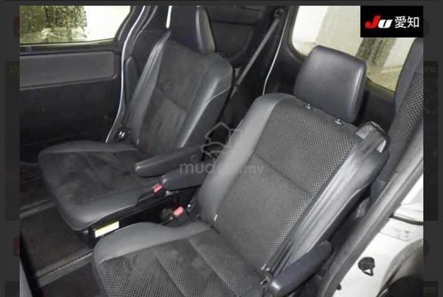 Toyota VOXY 2.0 ZS KIRAMEKI III (A) - 4