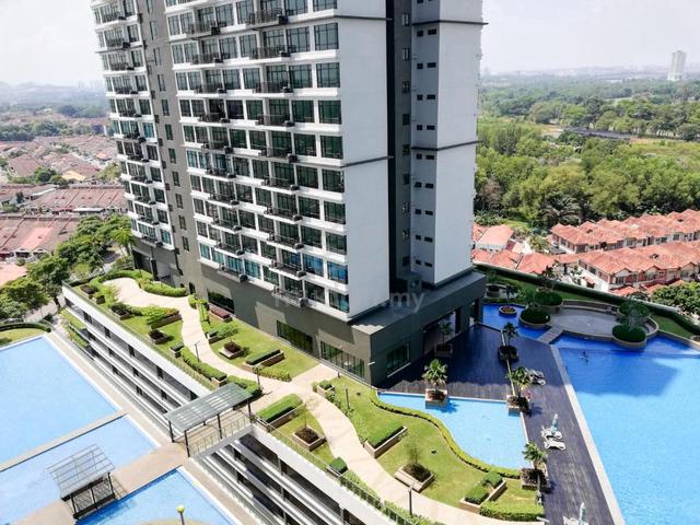 Molek Regency 1