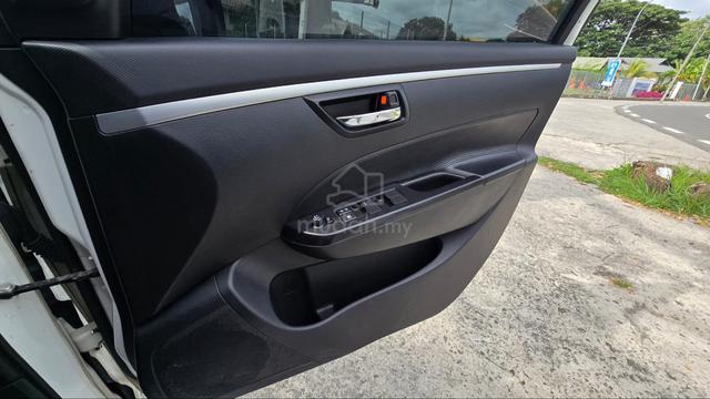 2014 Suzuki SWIFT 1.4 GLX MY2013 (A) - 4