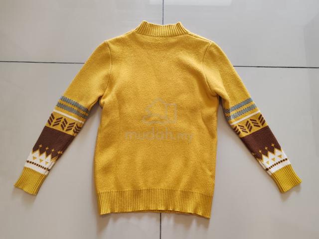 Ladies Yellow Thick Turtleneck Sweater - photo 2 of 2