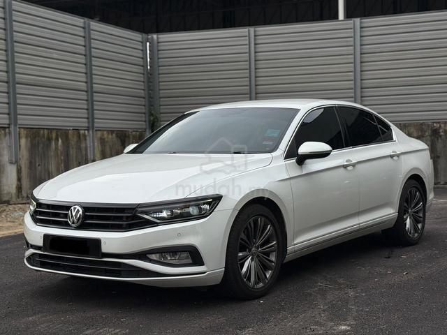 2020 FullServiceVolkswagen PASSAT TSI ELEGANCE 2.0 - 1