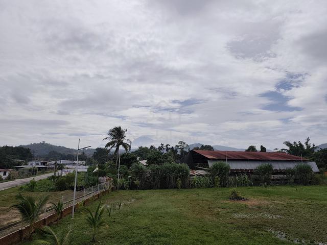 Building and land for rent at Kampung Bantayan, Tamparuli 1