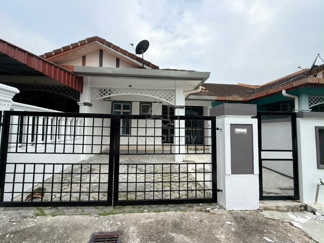 Taman Pasir Putih / Pasir Gudang / Johor 1