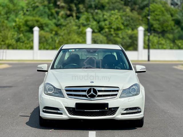 -2011 Mercedes Benz C250 1.8 CGI-W204A BLUEEFCY - 2