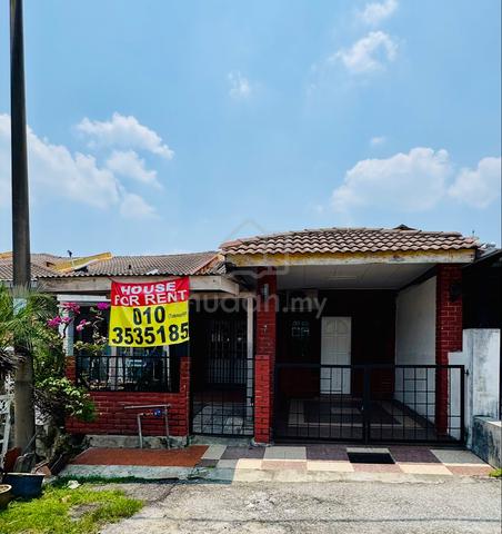 Rumah Teres 5 bilik, Bandar Tasik Puteri Berhadapan SK Tasik Puteri 2 1