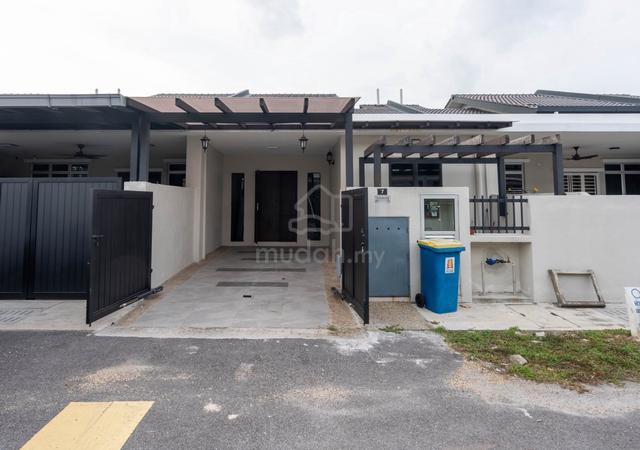 Single Storey Jalan Punai, Taman Bentara, Telok Panglima Garang 1
