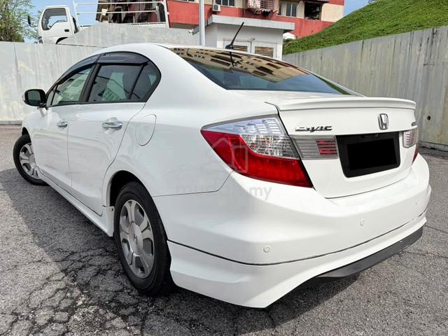 Honda CIVIC 1.5 Hybrid Modulo MAX LOAN - 2