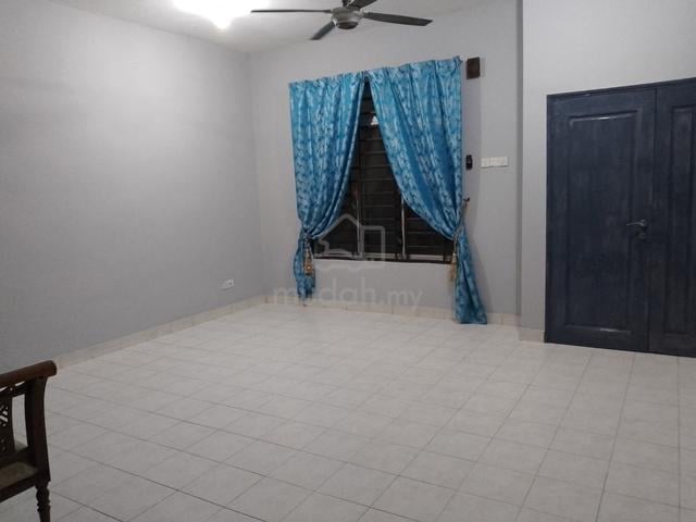 Rumah untuk disewa,bandar seri alam,Masai 4 bilik 3 bilik air 1