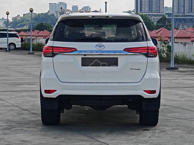 2016 Toyota FORTUNER 2.4 VRZ (A) - 5