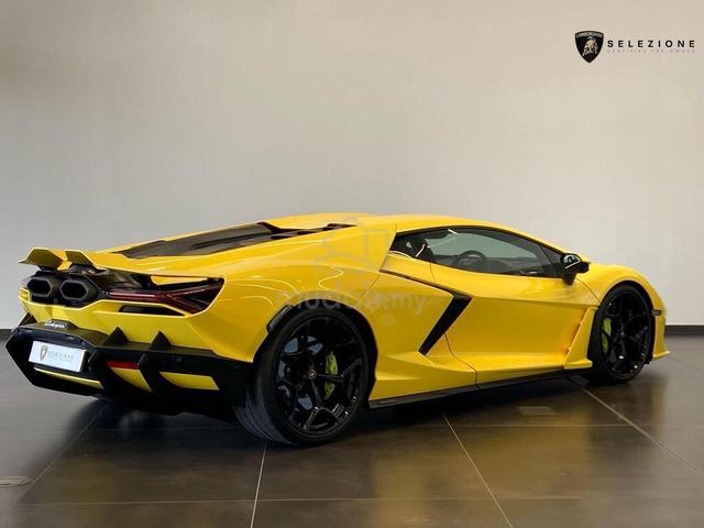 2025 Lamborghini Revuelto SELEZIONE CERTIFIED - 2