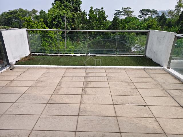 2.5 Storey house at Tmn Bukit Cheras , Len Send Cheras , KL 1