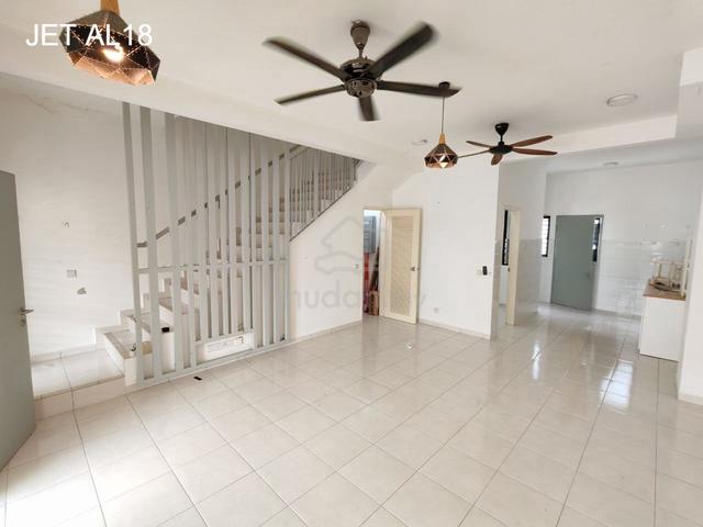 Below Market Value Setia Permai 3 Setia Alam 2 Storey Terrace House 1
