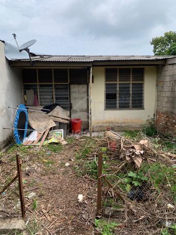 Rumah Rakyat 1 Bukit Siput Segamat Johor 1