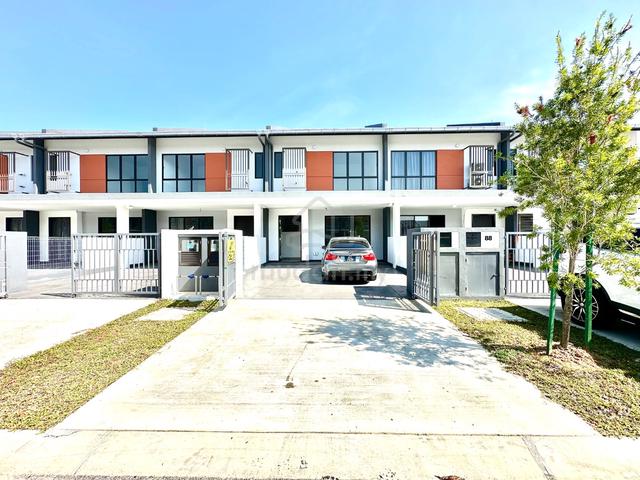 CASIRA 3 BUKIT RAJA| BRAND NEW | 2 STOREY HOUSE FREEHOLD Non Bumi Lot 1