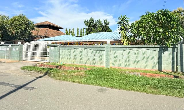 Below Market value | Kepayan huge Bungalow for Sale 1