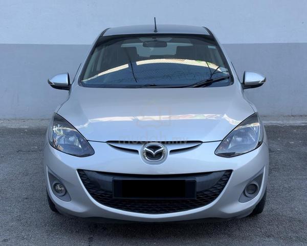 Mazda 2 1.5 (A) - 3