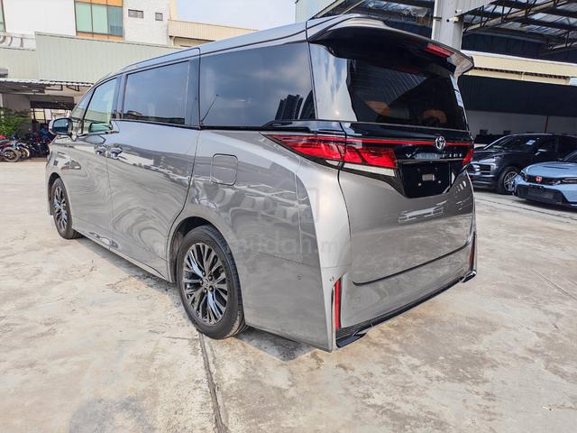 2025 Toyota VELLFIRE 2.4 Z PREMIER ADV DRIVE - 4