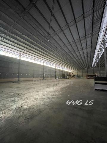 TELOK GONG PORT KLANG factory 30ft ceiling height 1200amp with CCC 1