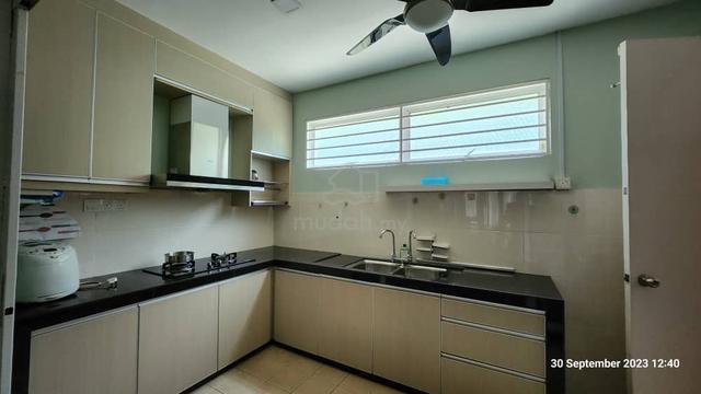 Kajang Gated 2.5 Storey Terrace, Nearby Reigate, Swimming Pool 1