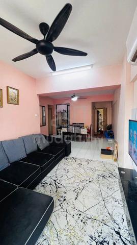 Sri Dahlia Apartment (Kajang) 1