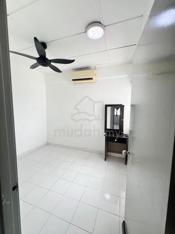 Puncak Seri Kelana Kondominium 1