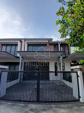 Elmina Valley 1 EV1 For Sale 1