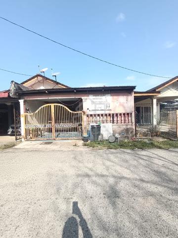 [MURAH! RENOVATED] Teres Setingkat Taman Permata, Paka HOT AREA 1