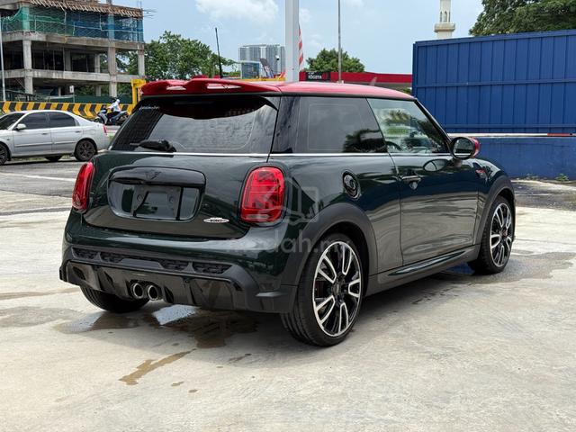 British Green Mini COOPER JCW Edition FACELIFT - 2