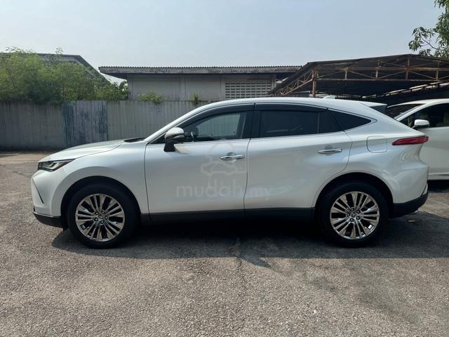 2023 Toyota HARRIER 2.0 Z MAGICROOF/ UNREGISTER - 3