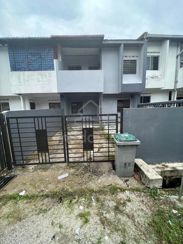 Double Storey Taman Air Biru / Pasir Gudang / Johorport / MMHE 1