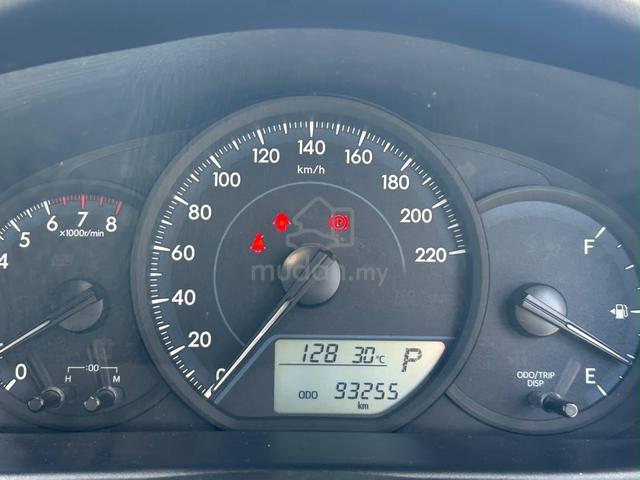 2019 Toyota YARIS 1.5 E (A) - 4