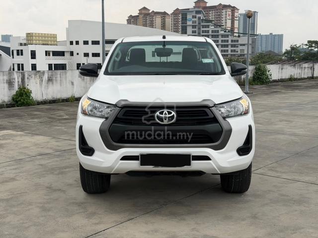 2024 Toyota HILUX 2.4 E FACELIFT II (A)TOYOTA FSR - 3