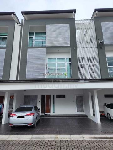 Upper unit of Lush Residence, Gala area for Sale 1