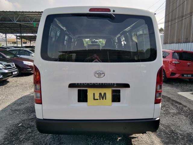 R /2023/ Toyota HIACE 2.5 TURBO (M) PANEL VAN - 4