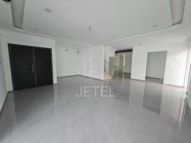 Below Market Value Canary Garden Bandar Bestari 2 Sty Semi D House 1
