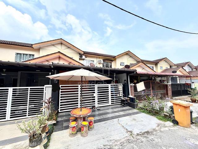 Fully Renovated 2 Storey in Rawang 1