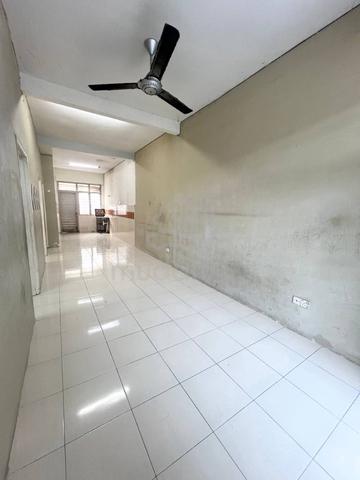 FULL LOAN ❌❌❌ Single Storey Terrace SP8 Bandar Saujana Putra 1