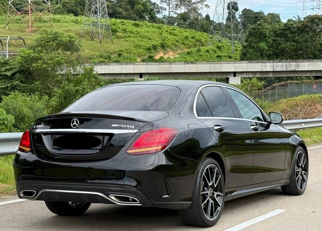 Mercedes Benz C300 2.0 AMG LINE (FACELIFT 9-SPEED) - 2