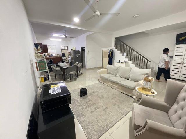 Lowest Price Unit Camelia Saujana Rawang 1