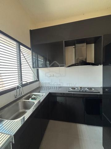 double storey terrace house - Laman Delfina intermidiate unit for sale 1