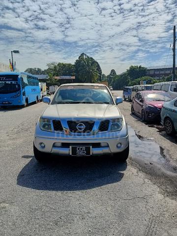 2010 Nissan NAVARA 2.5 LE (A) - 3