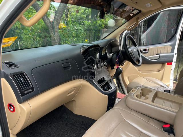 2015 Hyundai GRAND STAREX 2.5 ROYALE MY2014 (A) - 5